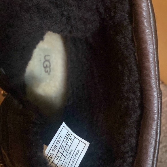 Big Kid’s Ugg Boots, deep brown leather K Rockville 1971 chocolate size 6 zipper - Picture 5 of 15